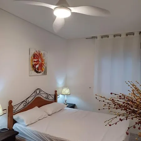Apartamento De La Playa Daire